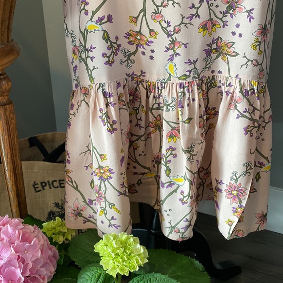 Garden Party, Wedding.  This little number has you covered - Picture 7 of 8